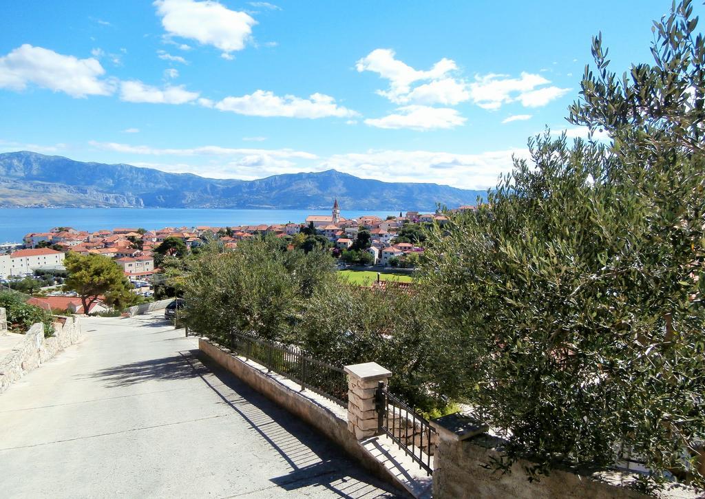 Panorama Postira Apartments Exterior foto